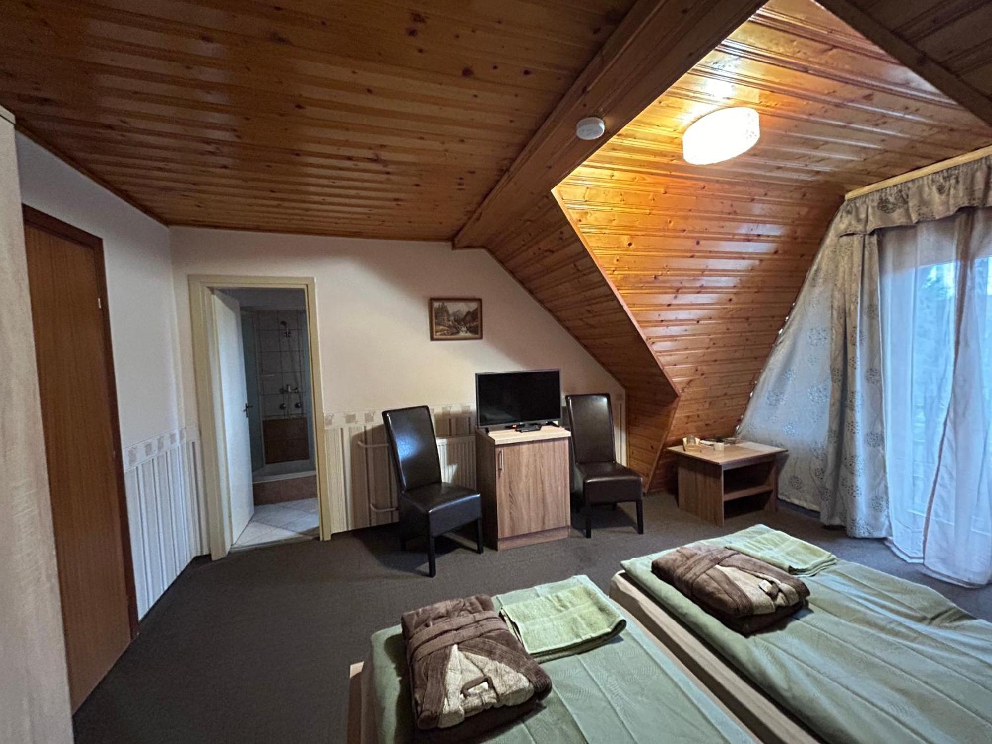 Tóth Vendégház Bük Exterior foto